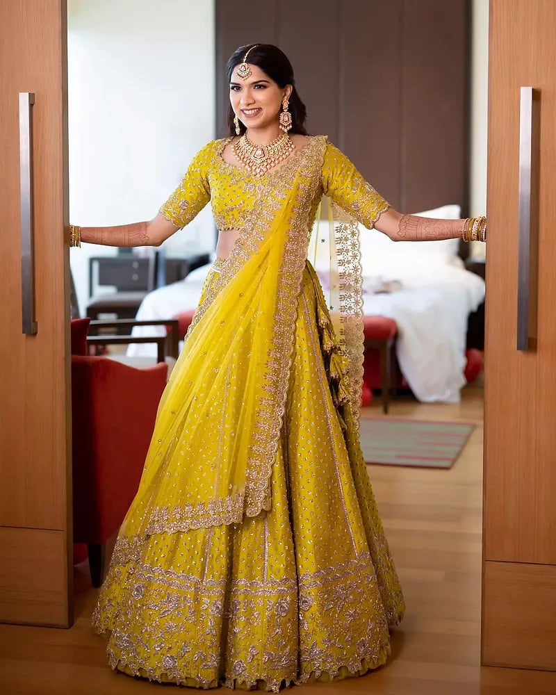 North Indian bride styled by Vinni — bold eyes, dewy skin, Dejavu Makeup Bangalore